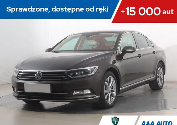 volkswagen Volkswagen Passat cena 68000 przebieg: 151589, rok produkcji 2015 z Raszków